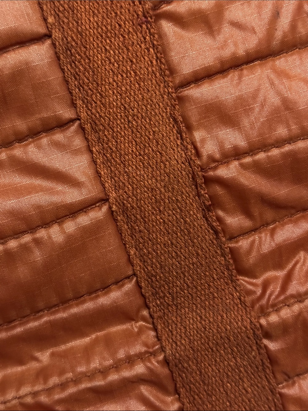 Vintage (70’s) Quilted Spacesac Duffle-Terra Cotta-GUC - Picture 6 of 17
